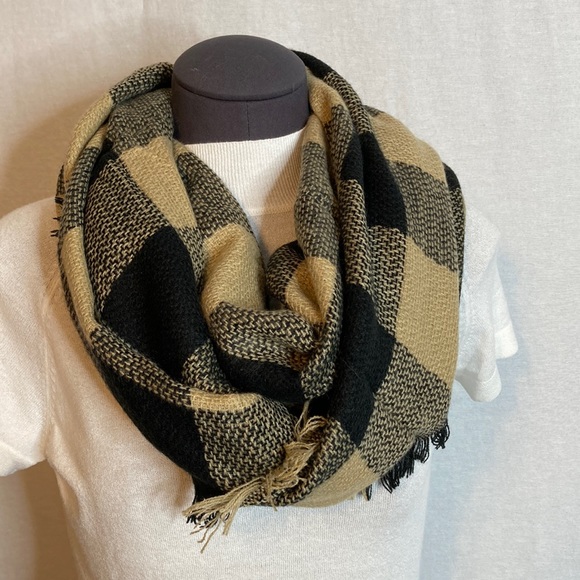 Plaid Infinity Scarf - Picture 1 of 3